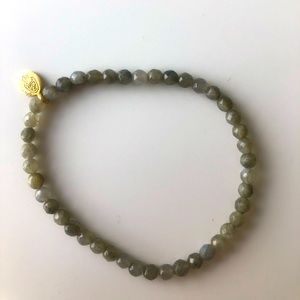 Satya Labradorite stretch bracelet with Hamsa charm